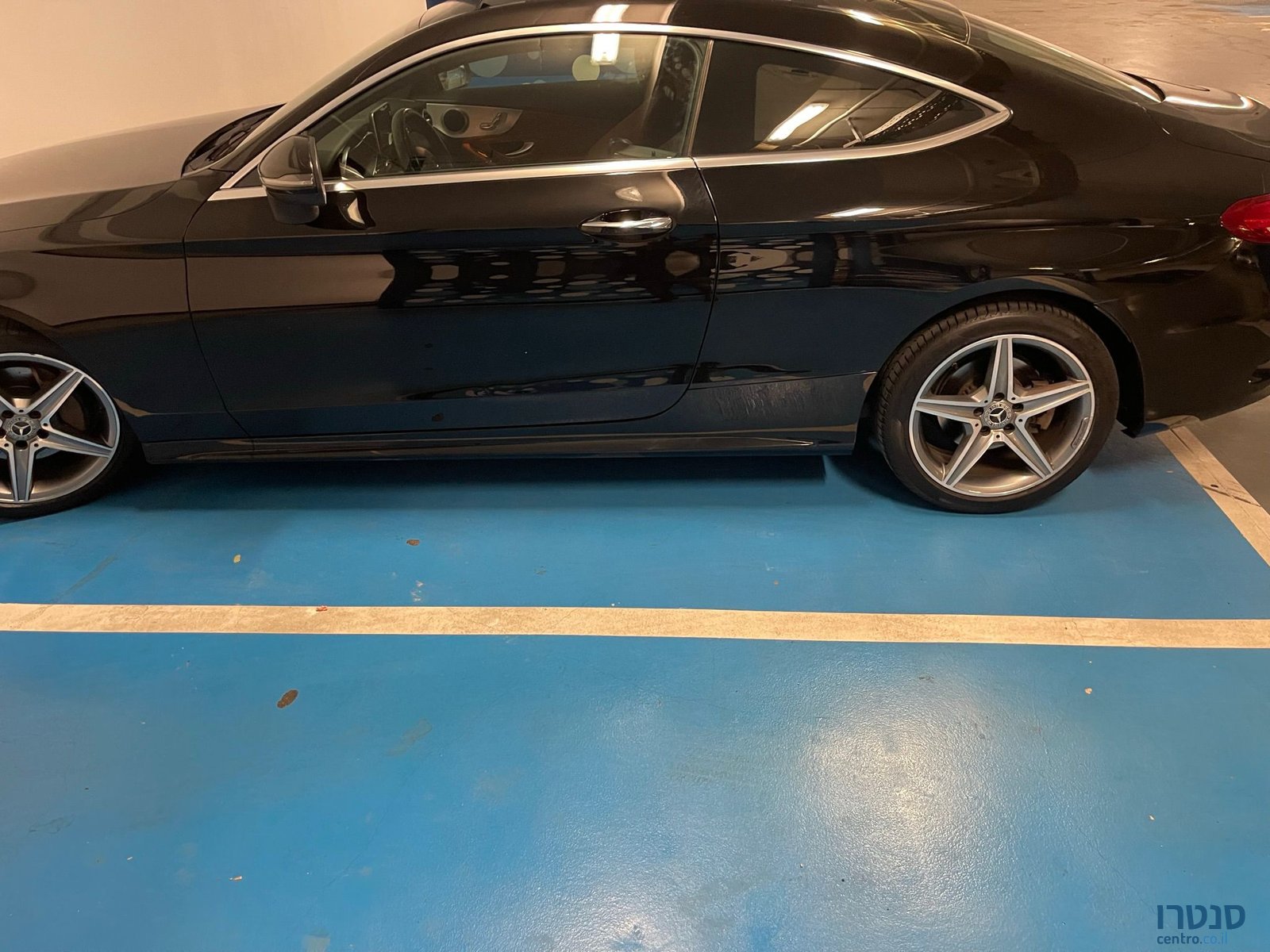 2017' Mercedes-Benz C 200 photo #4