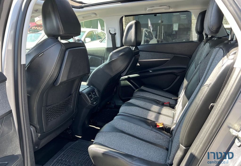 2019' Peugeot 5008 פיג'ו photo #6