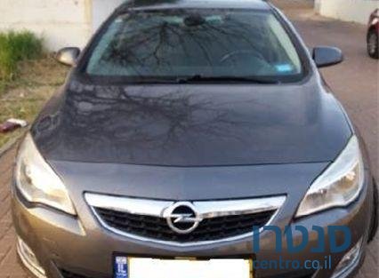 2012' Opel Astra אופל אסטרה photo #2