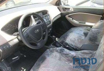 2016' Hyundai i20 יונדאי photo #1