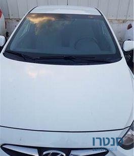 2014' Hyundai i25 יונדאי photo #1