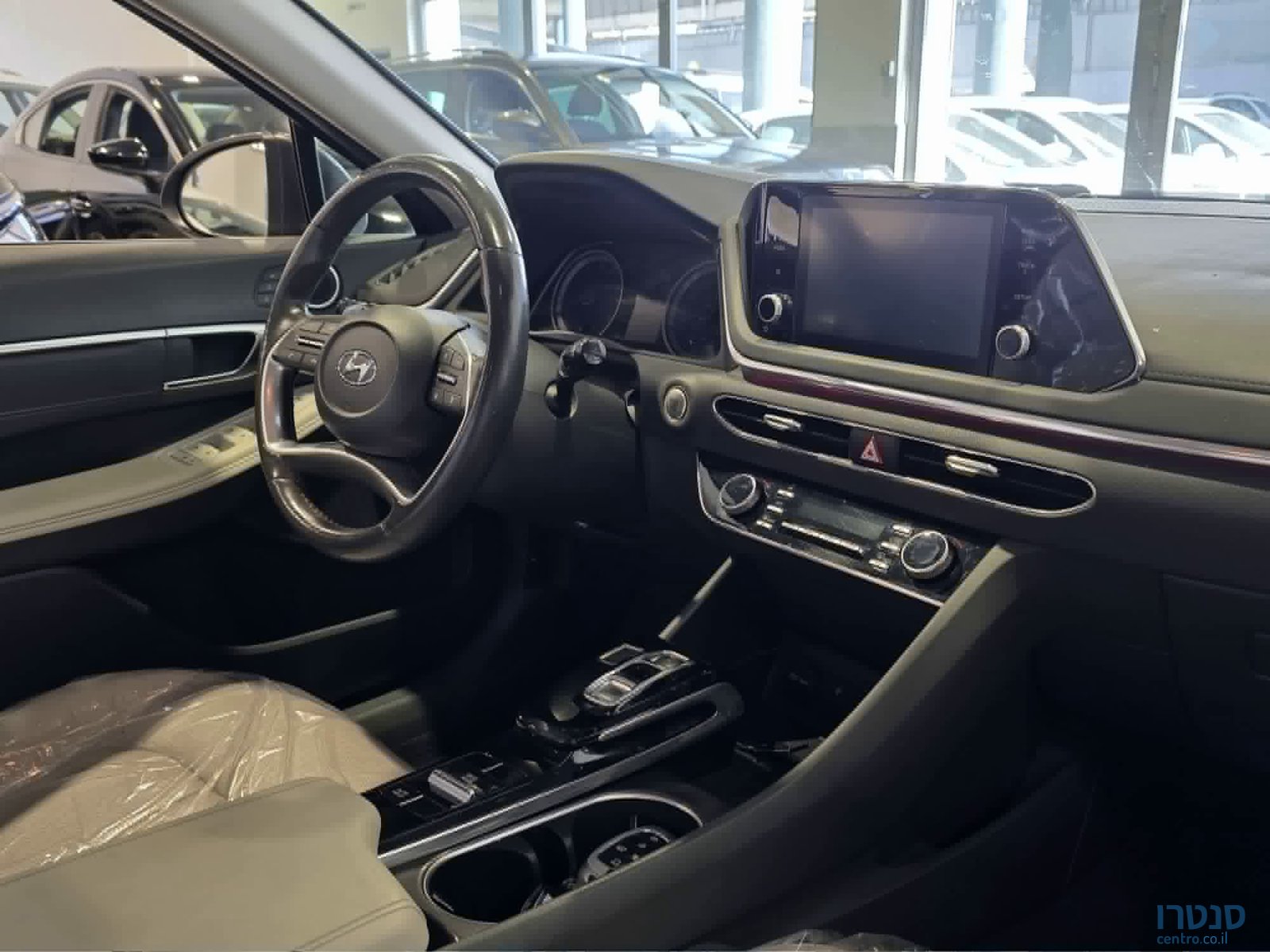 2022' Hyundai Sonata photo #6