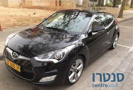 2014' Hyundai Veloster photo #3