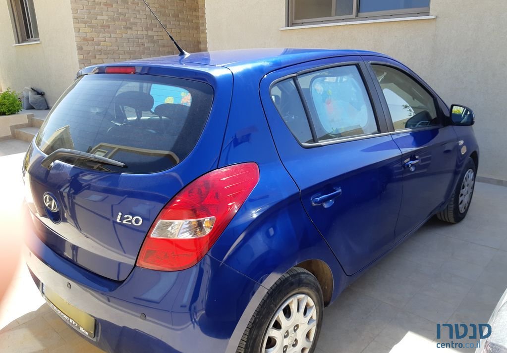 2011' Hyundai i20 יונדאי photo #4