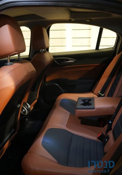 2020' Alfa Romeo Giulia אלפא רומיאו ג'וליה photo #4