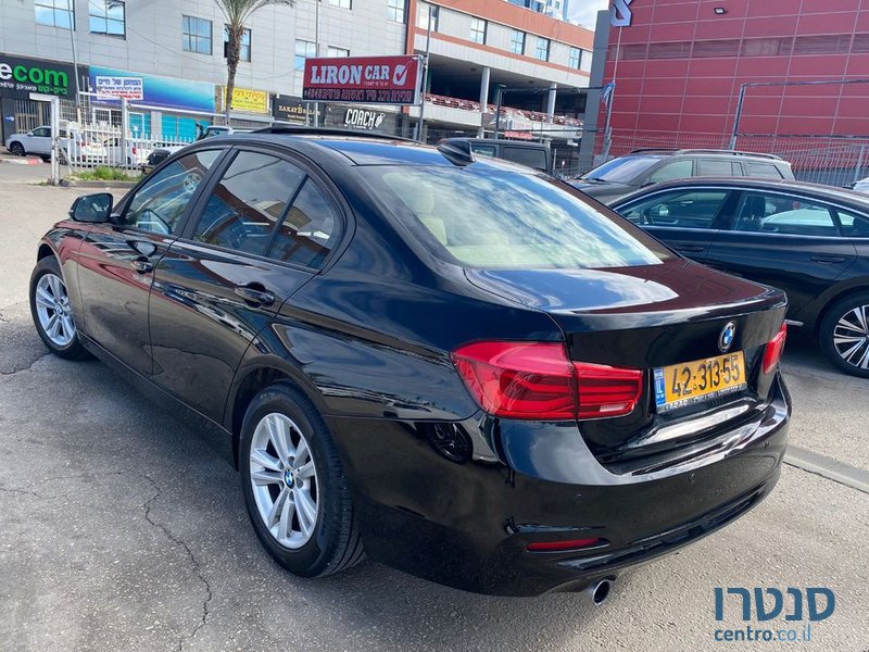 2017' BMW 3 Series ב.מ.וו סדרה 3 photo #2