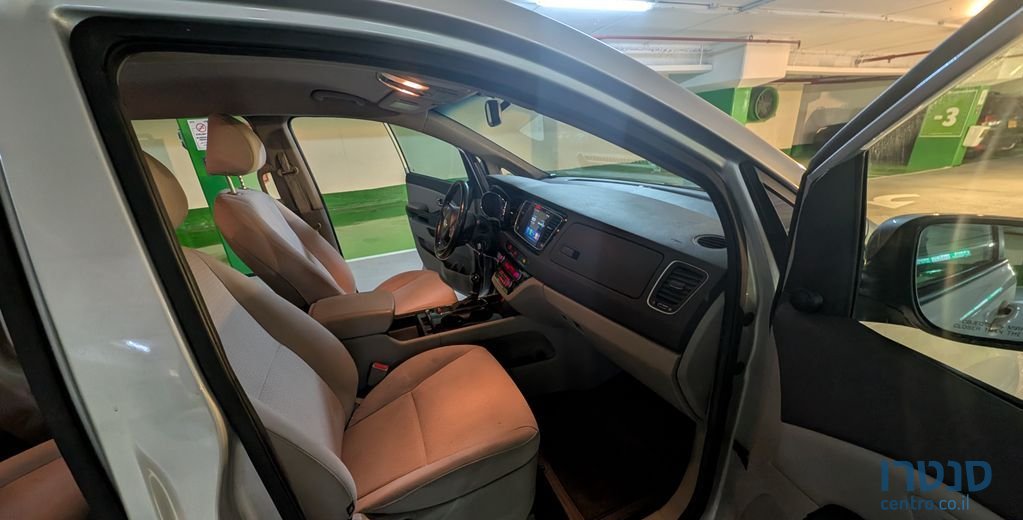 2016' Kia Carnival קיה קרניבל photo #6