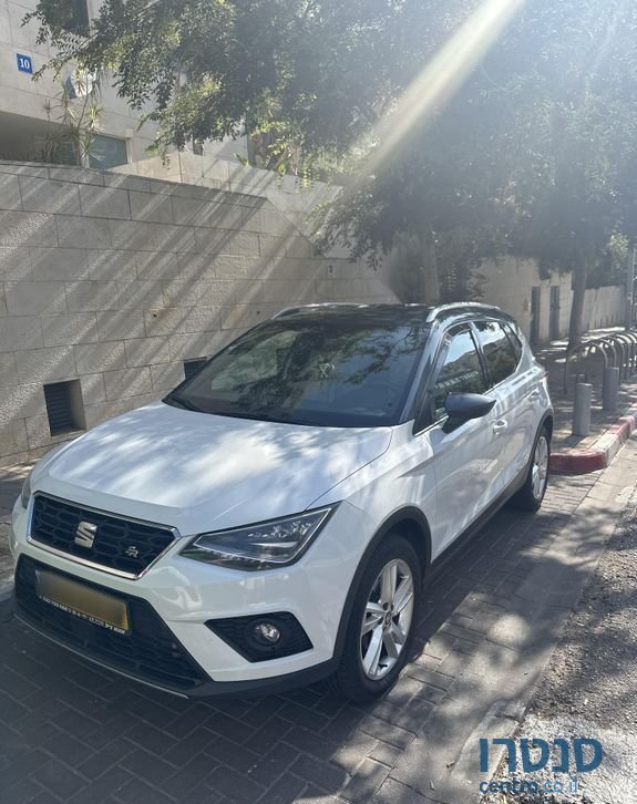 2019' SEAT Arona סיאט ארונה photo #1