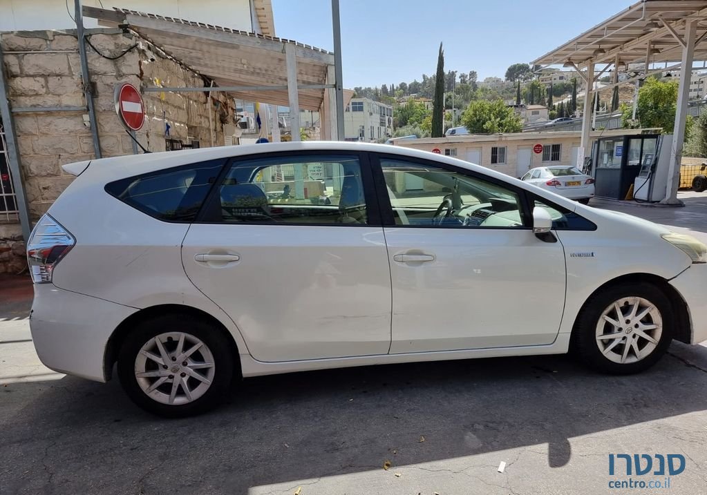 2015' Toyota Prius טויוטה פריוס photo #5