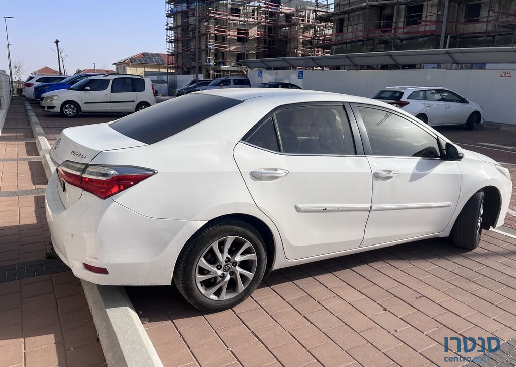 2016' Toyota Corolla טויוטה קורולה photo #3