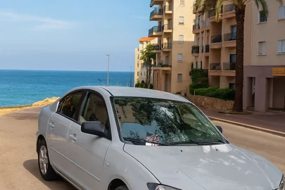 2006' Mazda 3 מאזדה