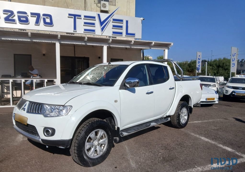 2012' Mitsubishi L200 מיצובישי טרייטון photo #1