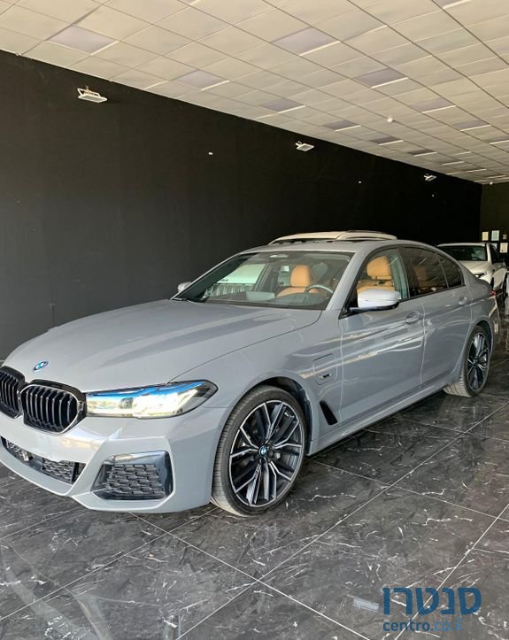 2022' BMW 5 Series ב.מ.וו סדרה 5 photo #5