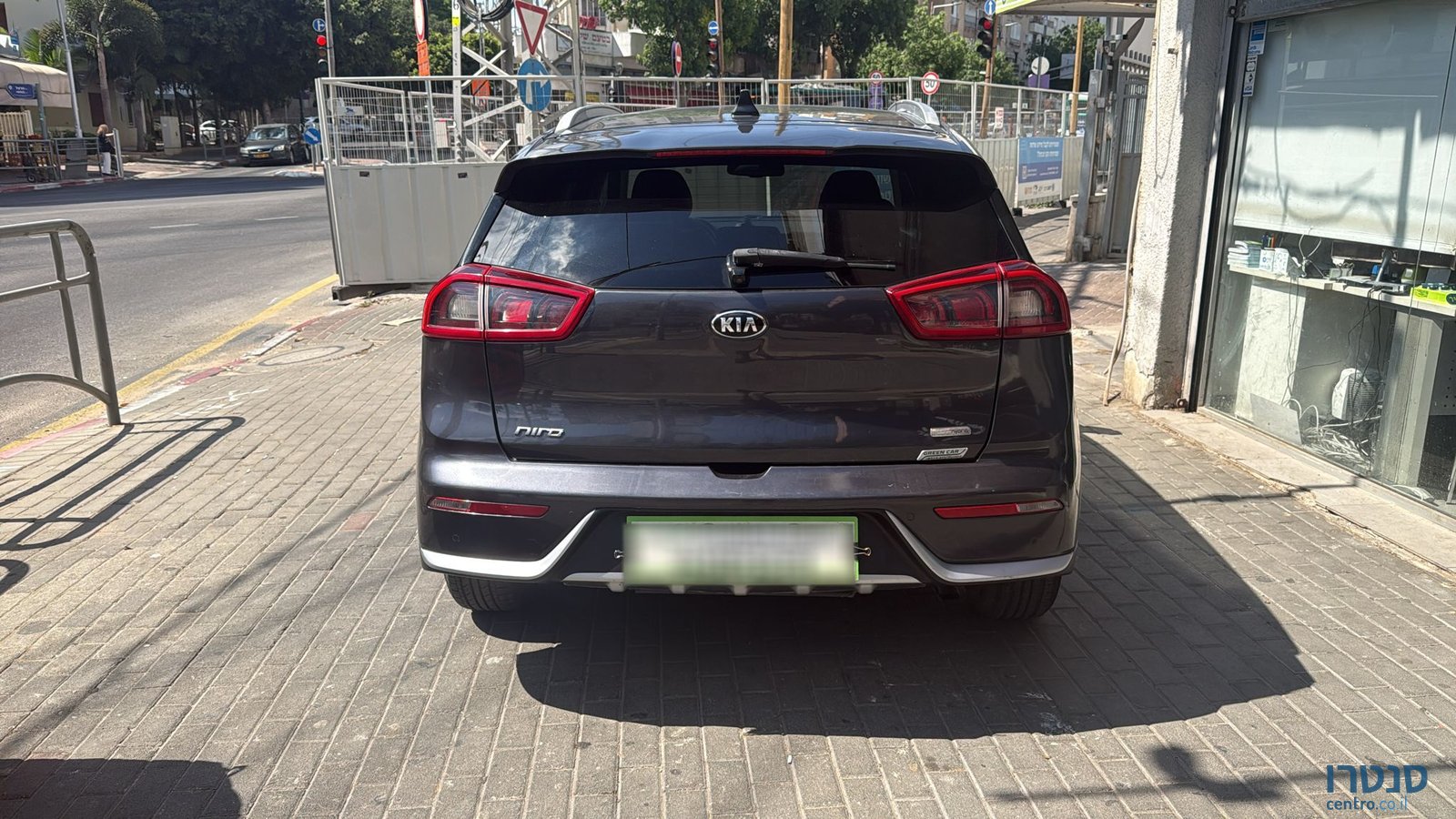 2018' Kia Niro photo #5