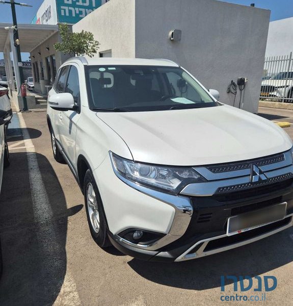 2021' Mitsubishi Outlander מיצובישי אאוטלנדר photo #1