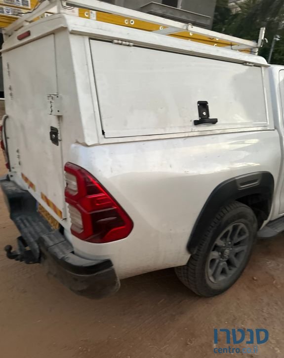 2021' Toyota Hilux 4X4 טויוטה היילקס photo #1