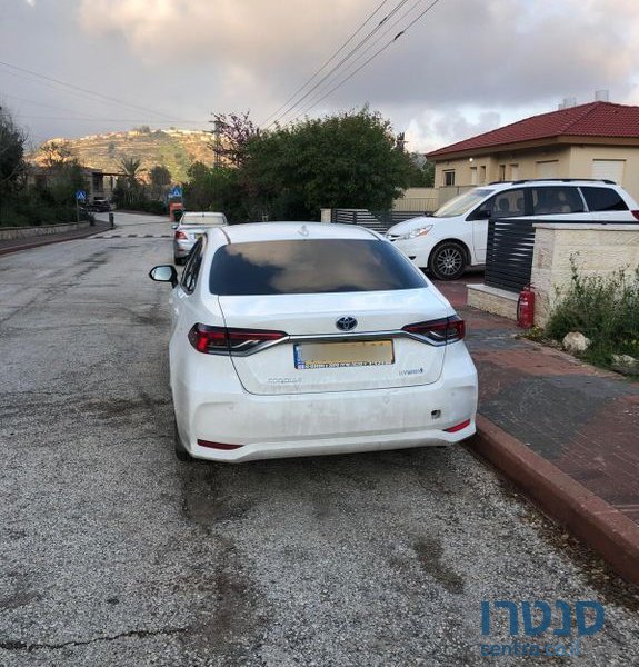 2019' Toyota Corolla טויוטה קורולה photo #2