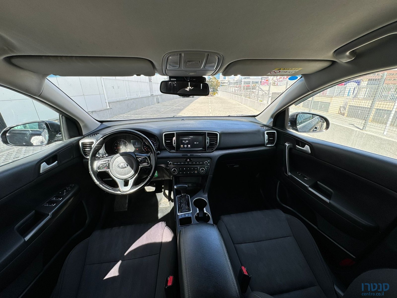 2018' Kia Sportage photo #4