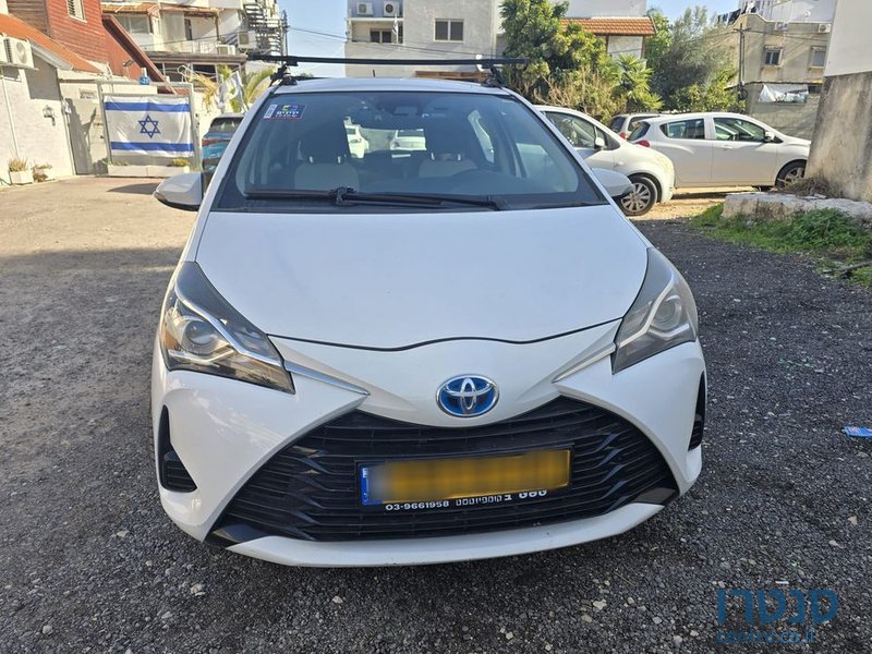 2019' Toyota Yaris טויוטה יאריס photo #3