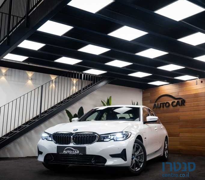 2022' BMW 3 Series ב.מ.וו סדרה 3 photo #1