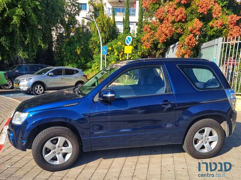 2010' Suzuki Grand Vitara סוזוקי גרנד ויטרה photo #3