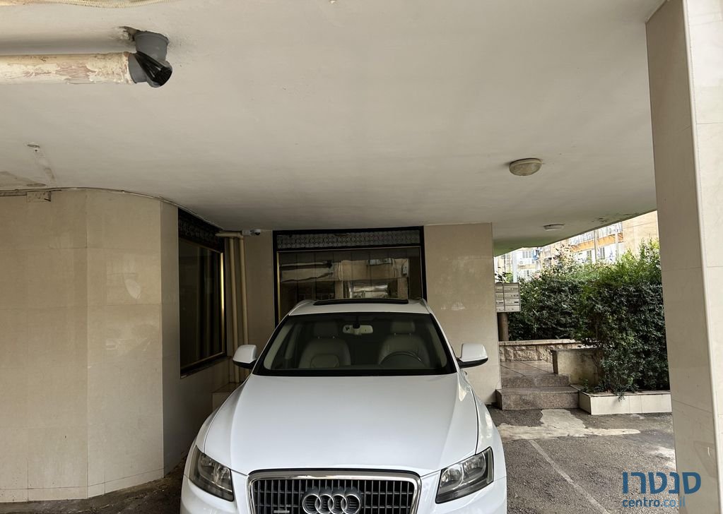 2012' Audi Q5 אאודי photo #2