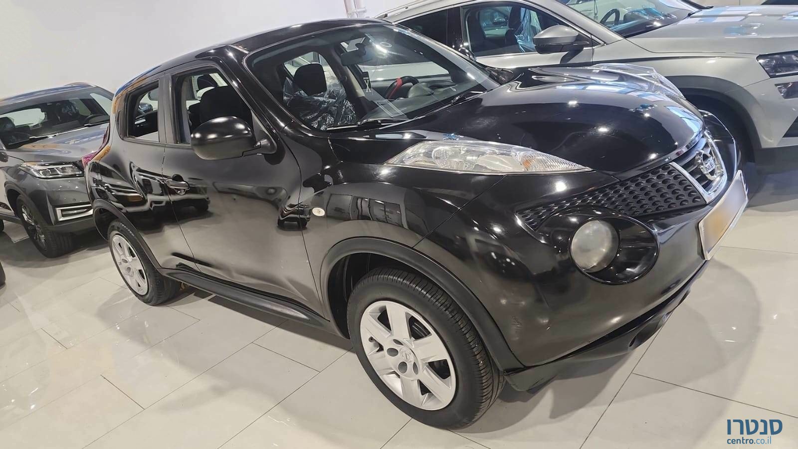 2013' Nissan Juke photo #2