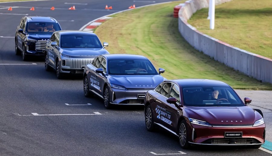 למרות החשש מריגול: עובדי מדינה בכירים יצוידו ברכבים חשמליים סיניים