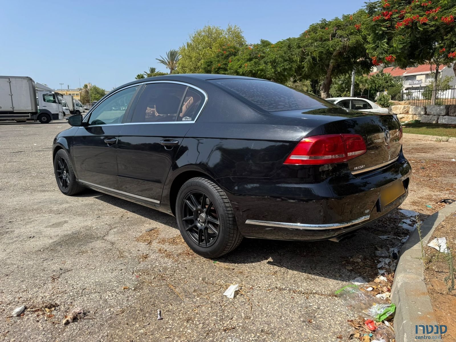 2013' Volkswagen Passat B6 photo #4