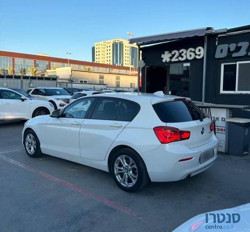 2017' BMW 1 Series ב מ וו סדרה 1 photo #5
