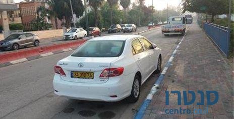 2011' Toyota Corolla טויוטה קורולה photo #2