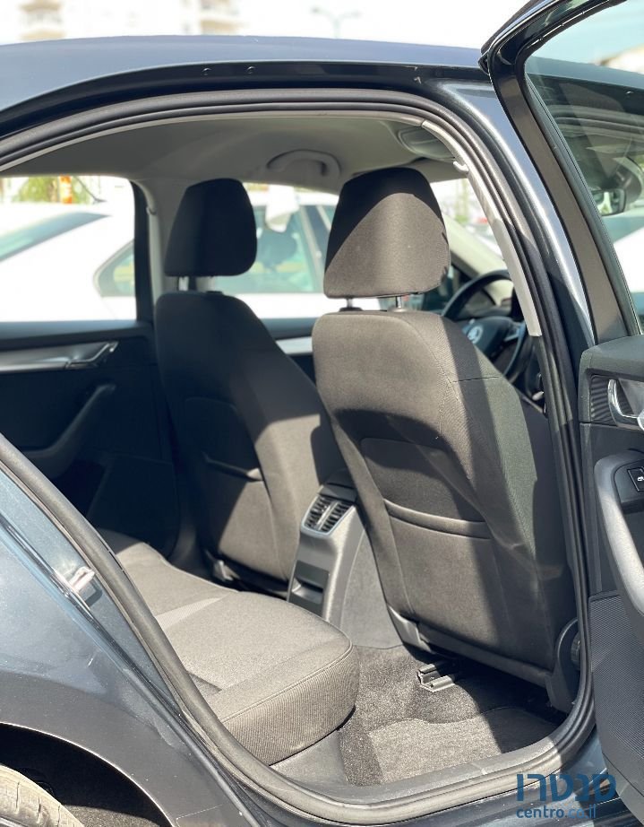 2018' Skoda Octavia סקודה אוקטביה photo #5