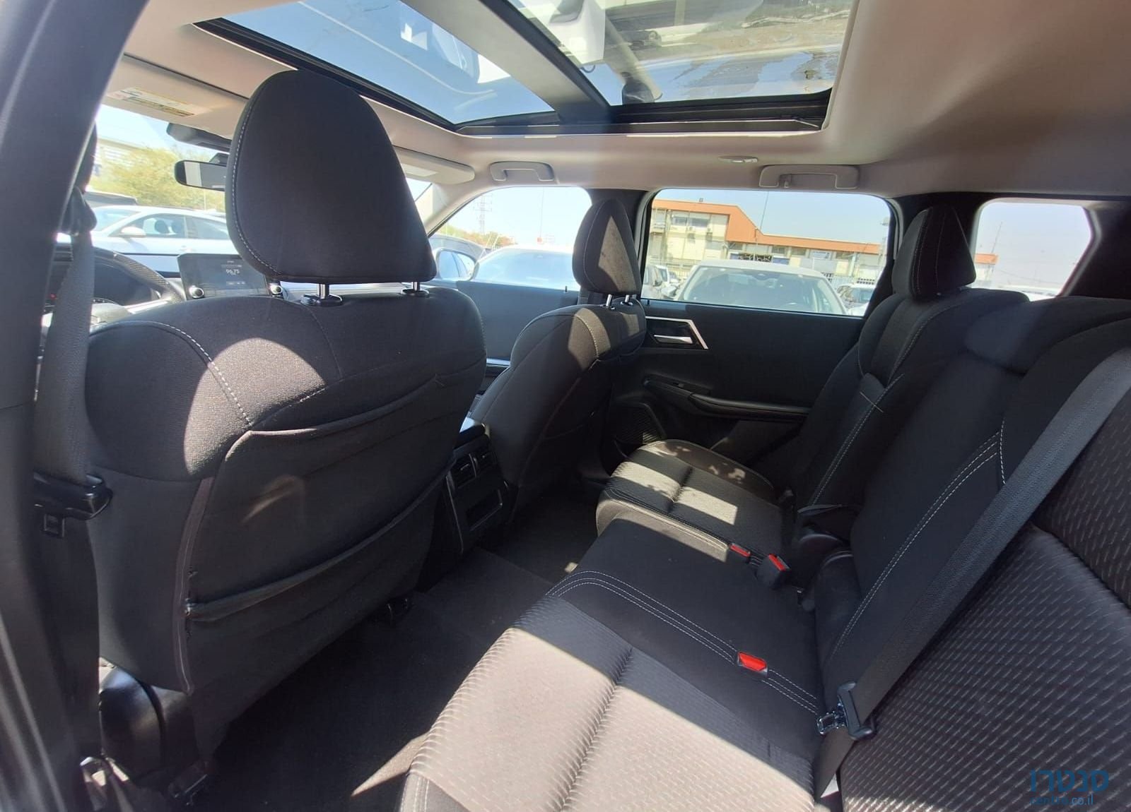 2021' Mitsubishi Outlander מיצובישי אאוטלנדר photo #5