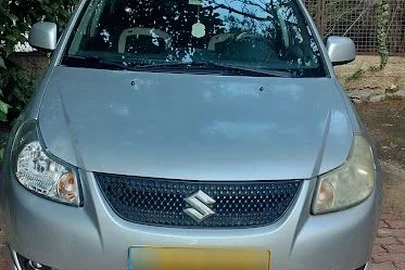 2012' Suzuki SX4 סוזוקי