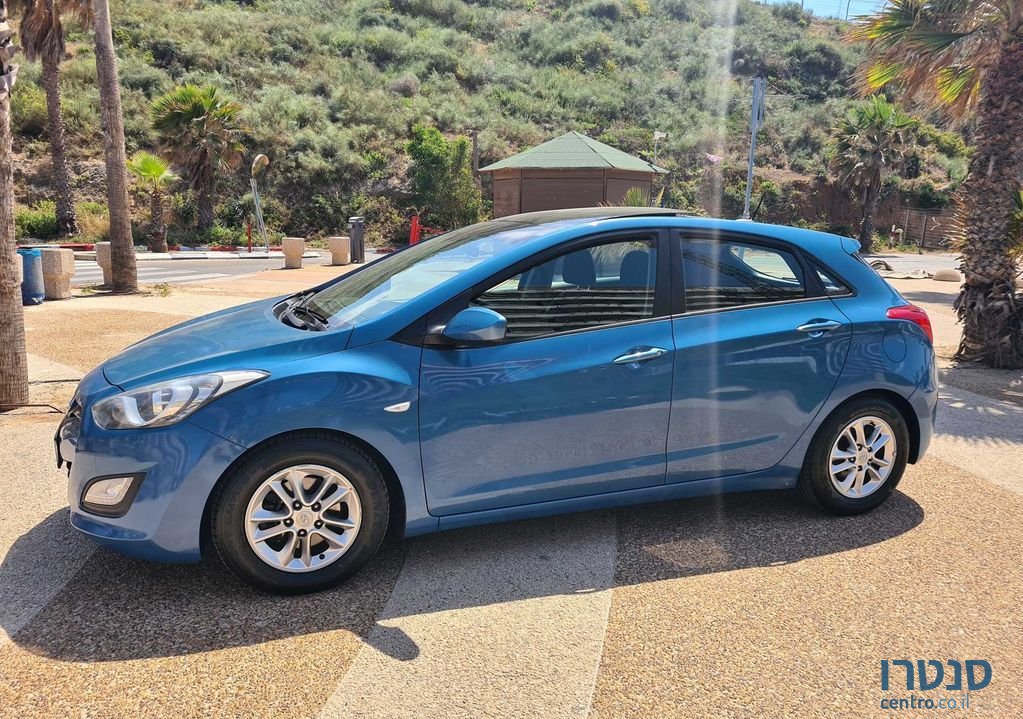 2015' Hyundai i30 יונדאי photo #2