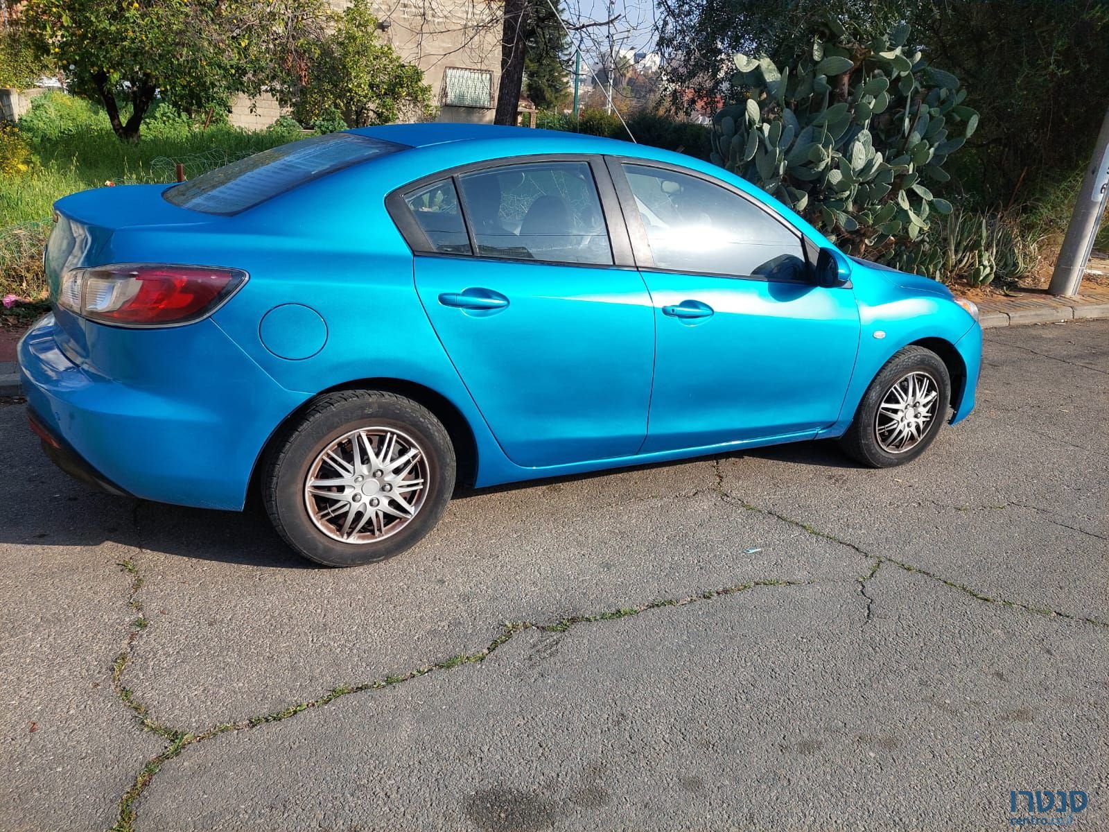 2009' Mazda 3 מאזדה photo #2