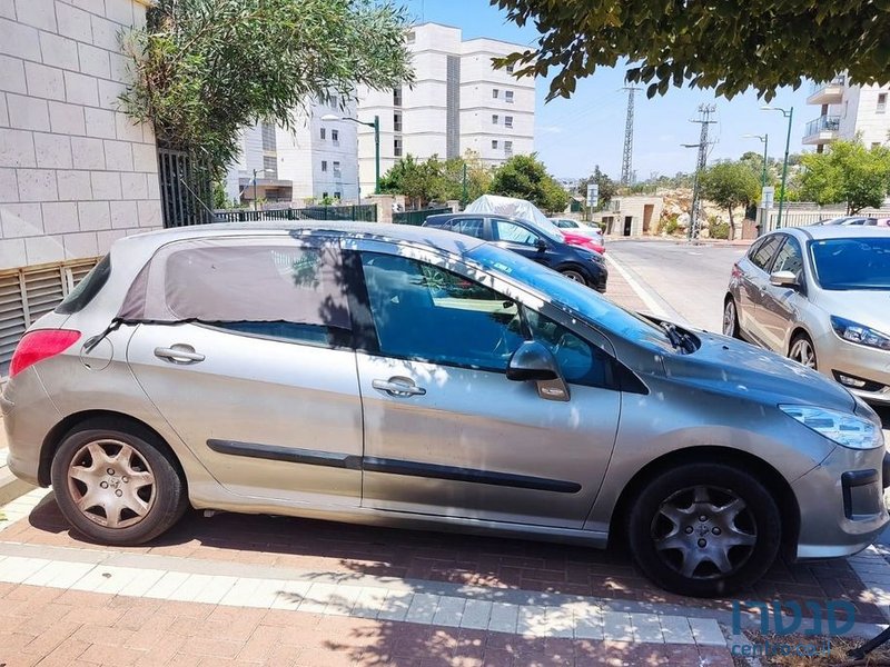 2011' Peugeot 308 פיג'ו photo #3