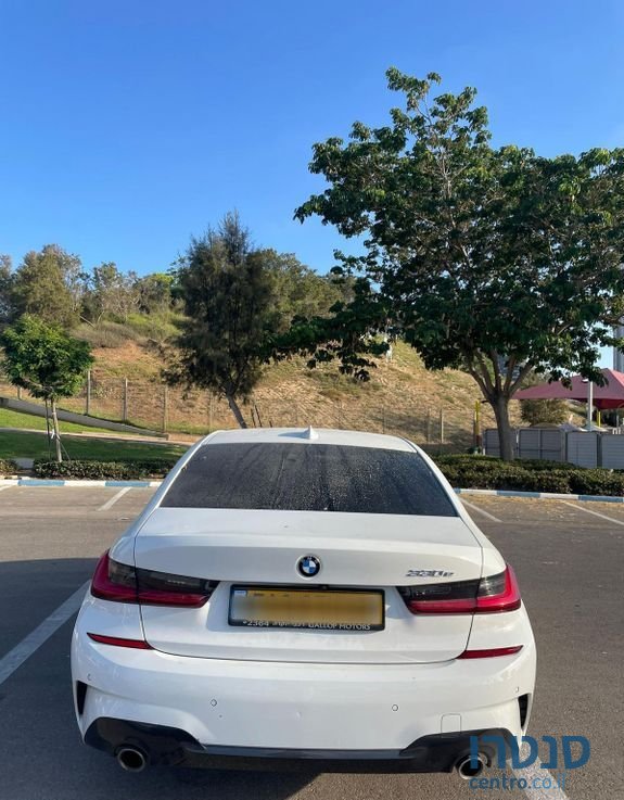 2021' BMW 3 Series ב.מ.וו סדרה 3 photo #3