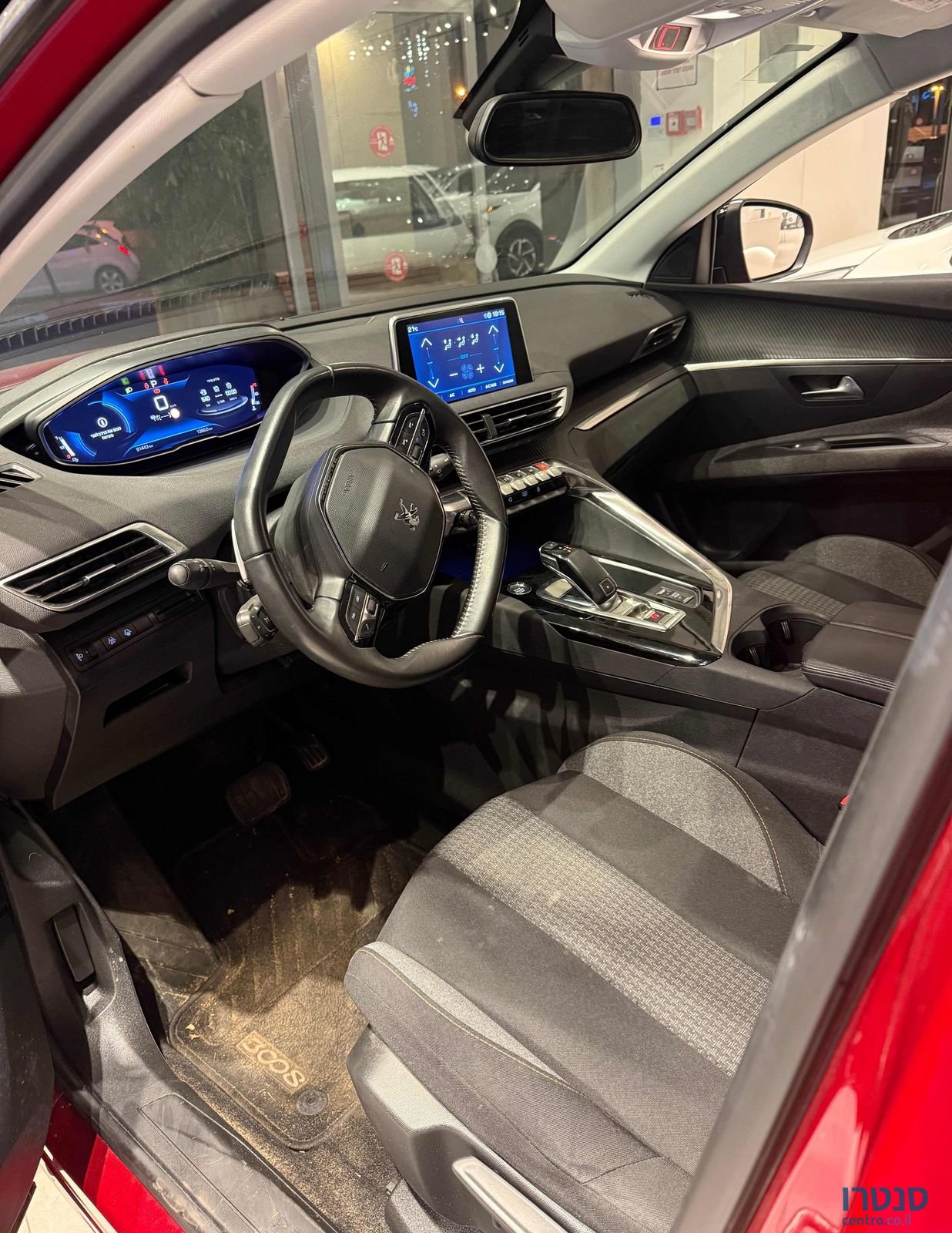 2023' Peugeot 3008 פיג'ו photo #5