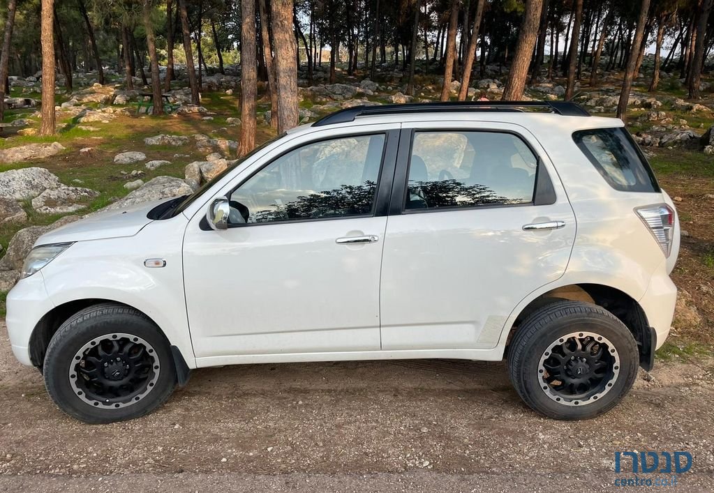 2010' Daihatsu Sirion דייהטסו טריוס photo #1