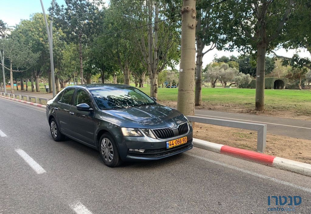 2017' Skoda Octavia סקודה אוקטביה photo #3