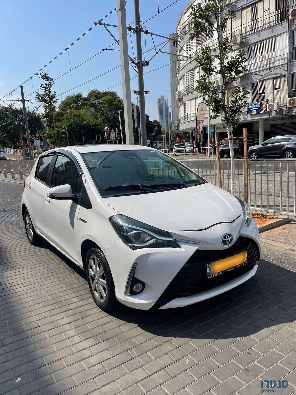 2017' Toyota Yaris טויוטה יאריס photo #3