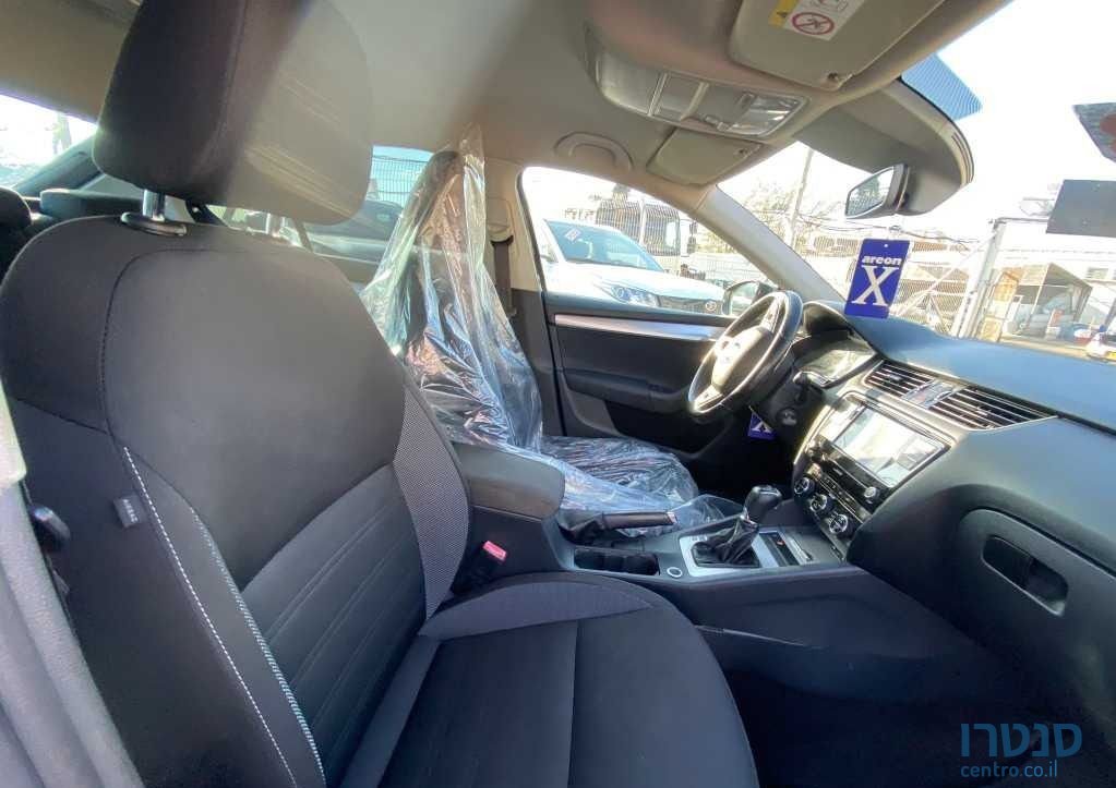 2018' Skoda Octavia סקודה אוקטביה photo #2