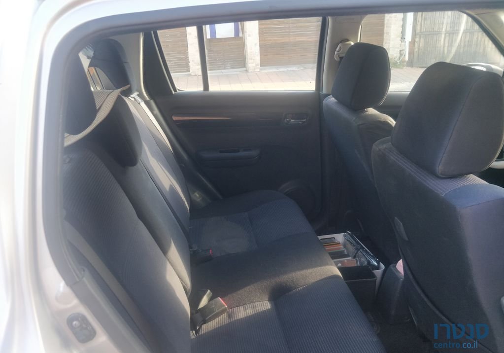 2008' Suzuki Swift סוזוקי סוויפט photo #3