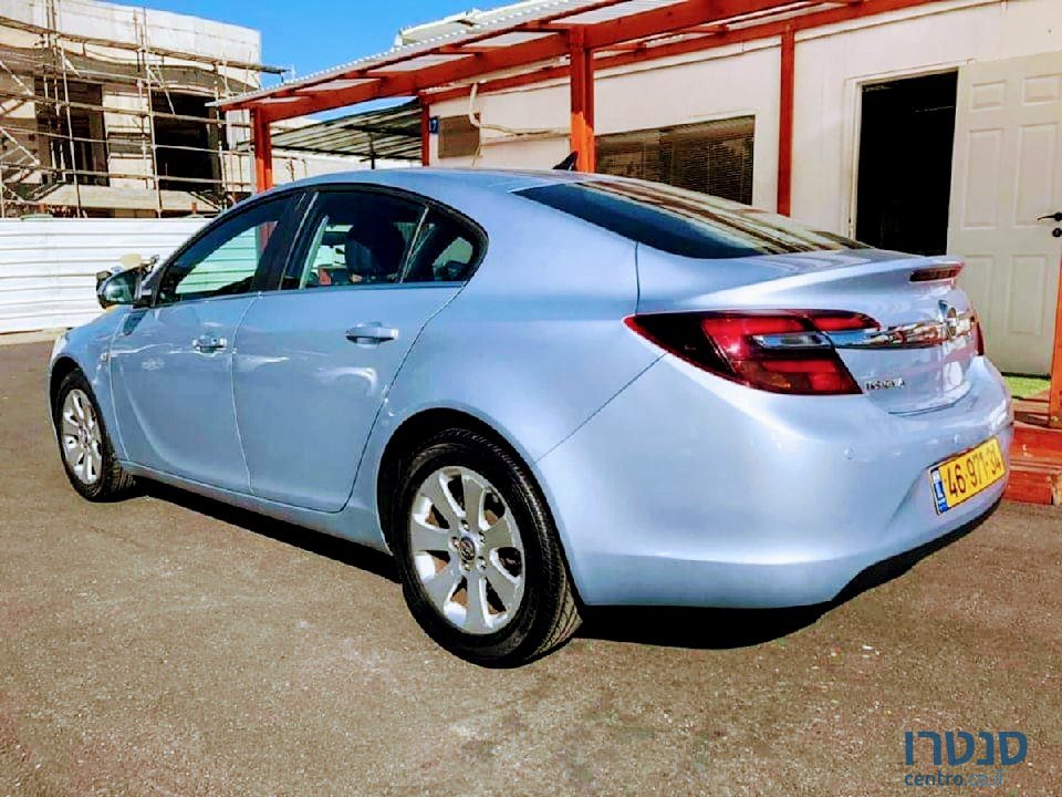 2015' Opel Insignia photo #2
