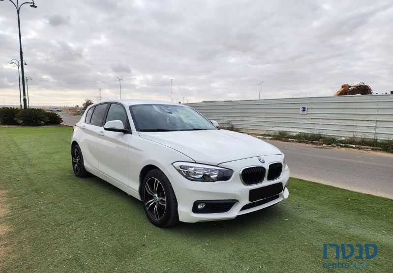 2017' BMW 1 Series ב.מ.וו סדרה 1 photo #3