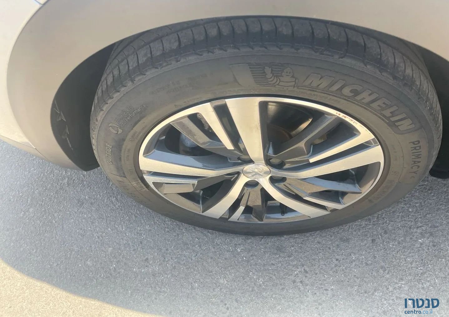 2022' Peugeot 3008 פיג'ו photo #5