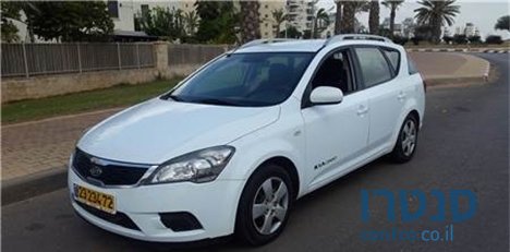 2010' Kia Ceed photo #2