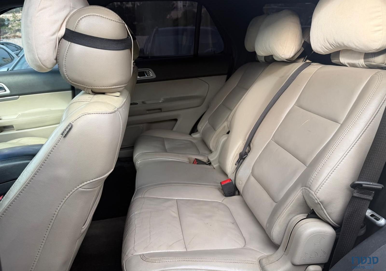 2012' Ford Explorer פורד אקספלורר photo #5