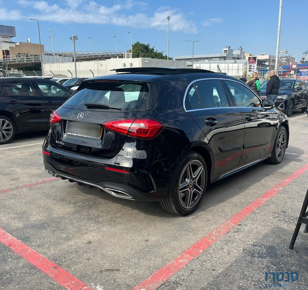 2022' Mercedes-Benz A-Class מרצדס photo #4
